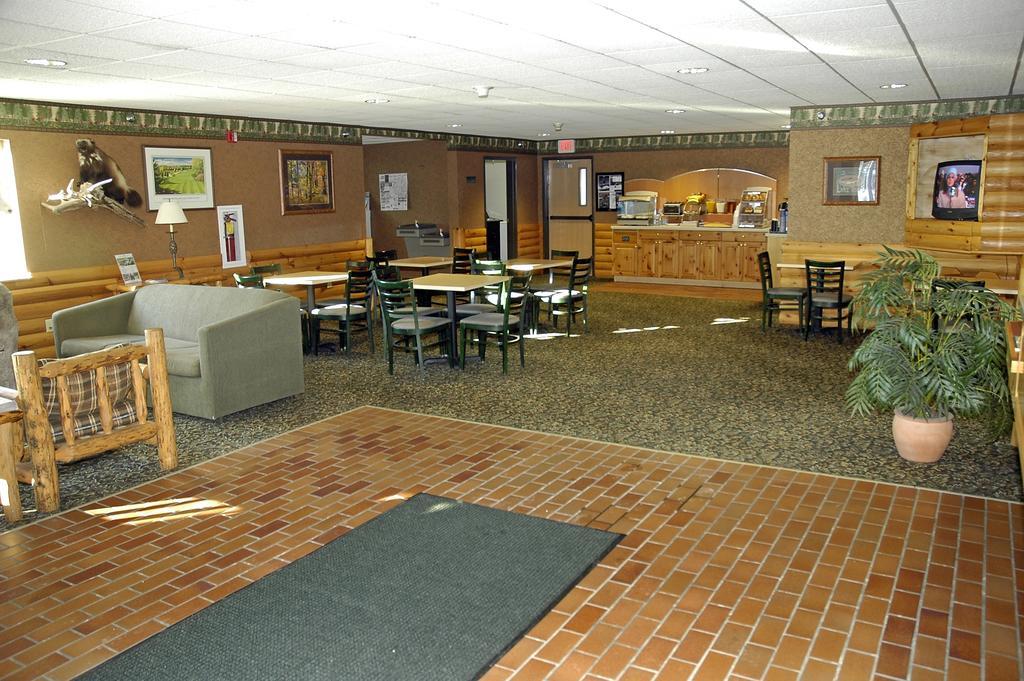 Pellston Lodge מראה חיצוני תמונה