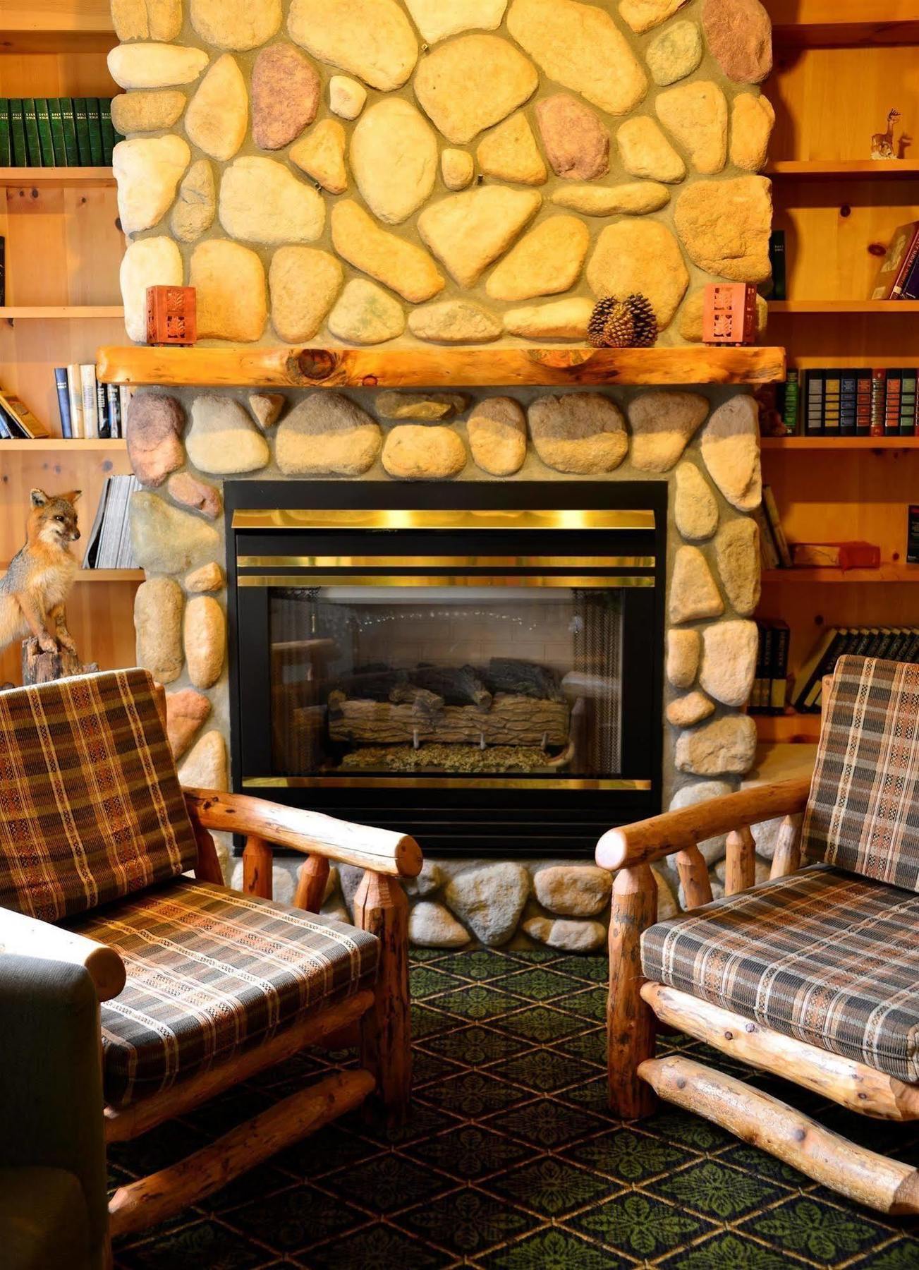 Pellston Lodge מראה חיצוני תמונה
